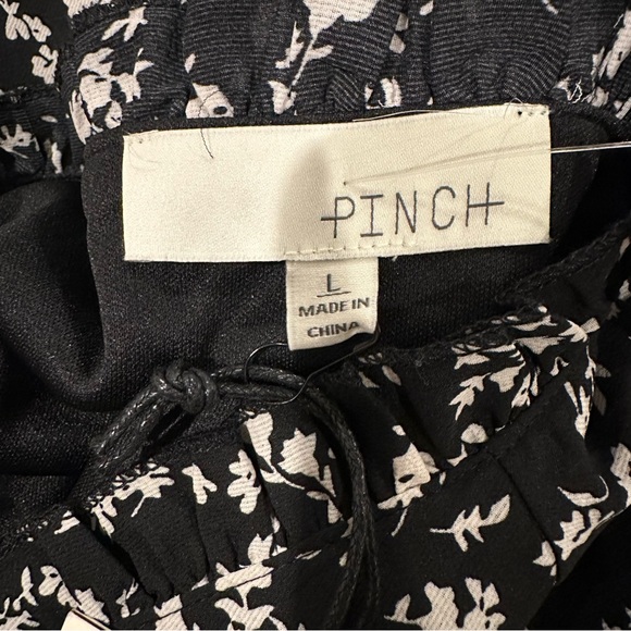 PINCH Ruffle Romper - Picture 3 of 3